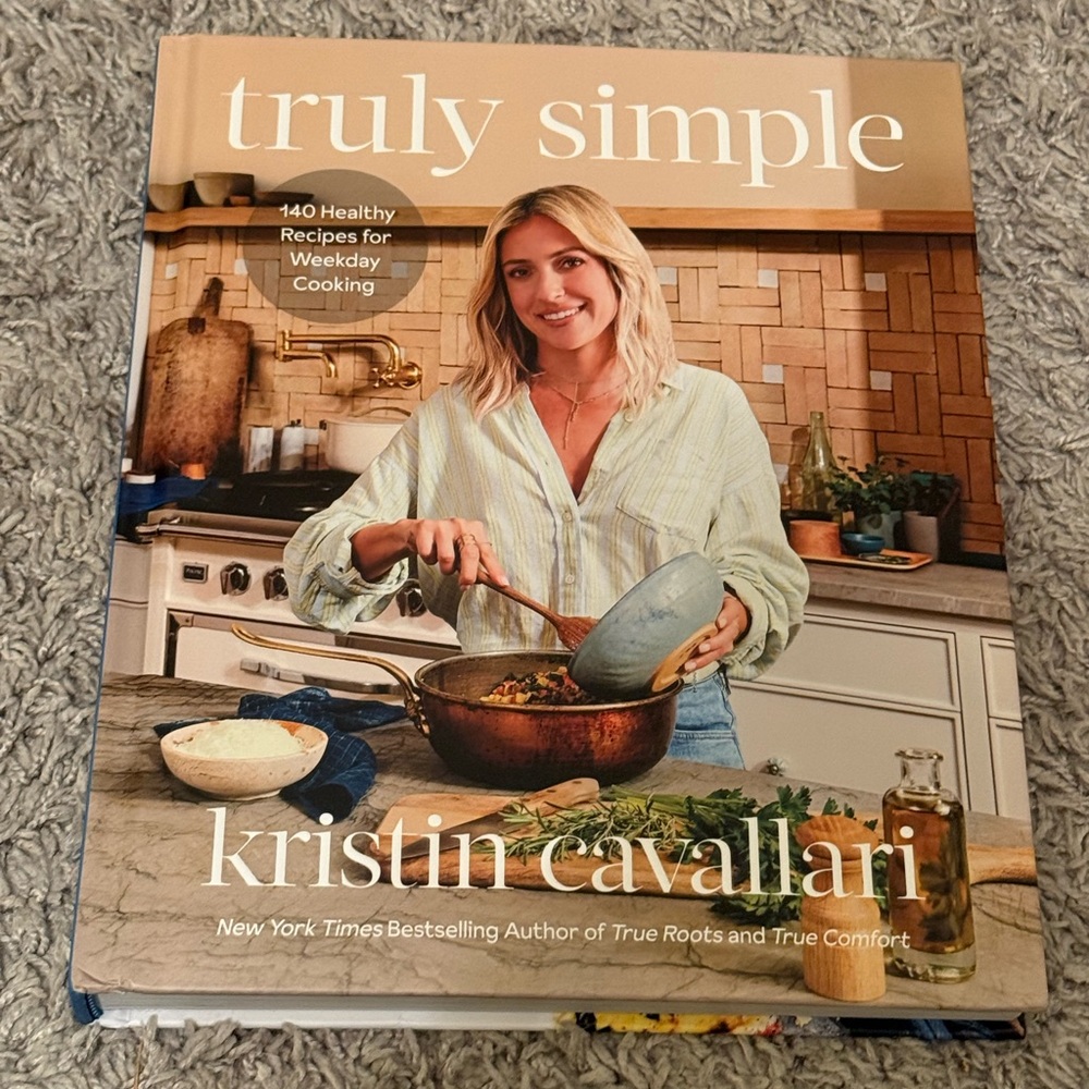 Truly Simple cookbook by Kristin Cavallari
Never used!